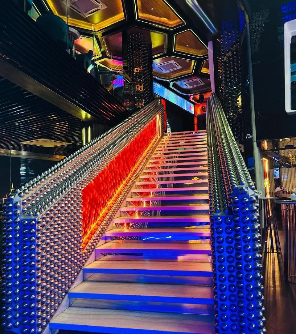 아파트 Bintang Service Suites At Platinum Klcc 쿠알라룸푸르
