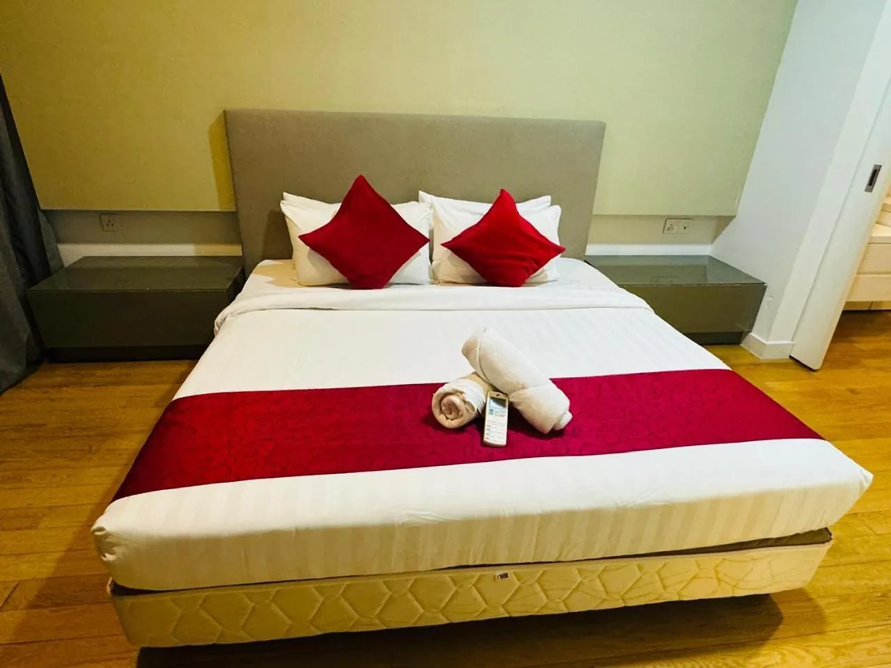 Bintang Service Suites At Platinum Klcc 쿠알라룸푸르 0*,